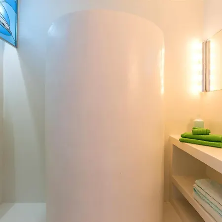 Liana Gialiskari (Kea)